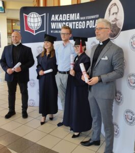 MBA zajęcia stacjonarne "Myślenie wizualne w biznesie"i obrona projektów końcowych i zakończenie 06.2022