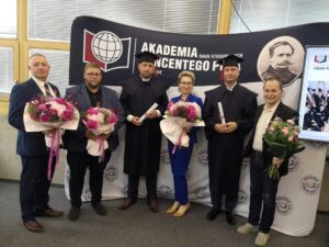 MBA obrona projektów końcowych i zakończenie 06.2023